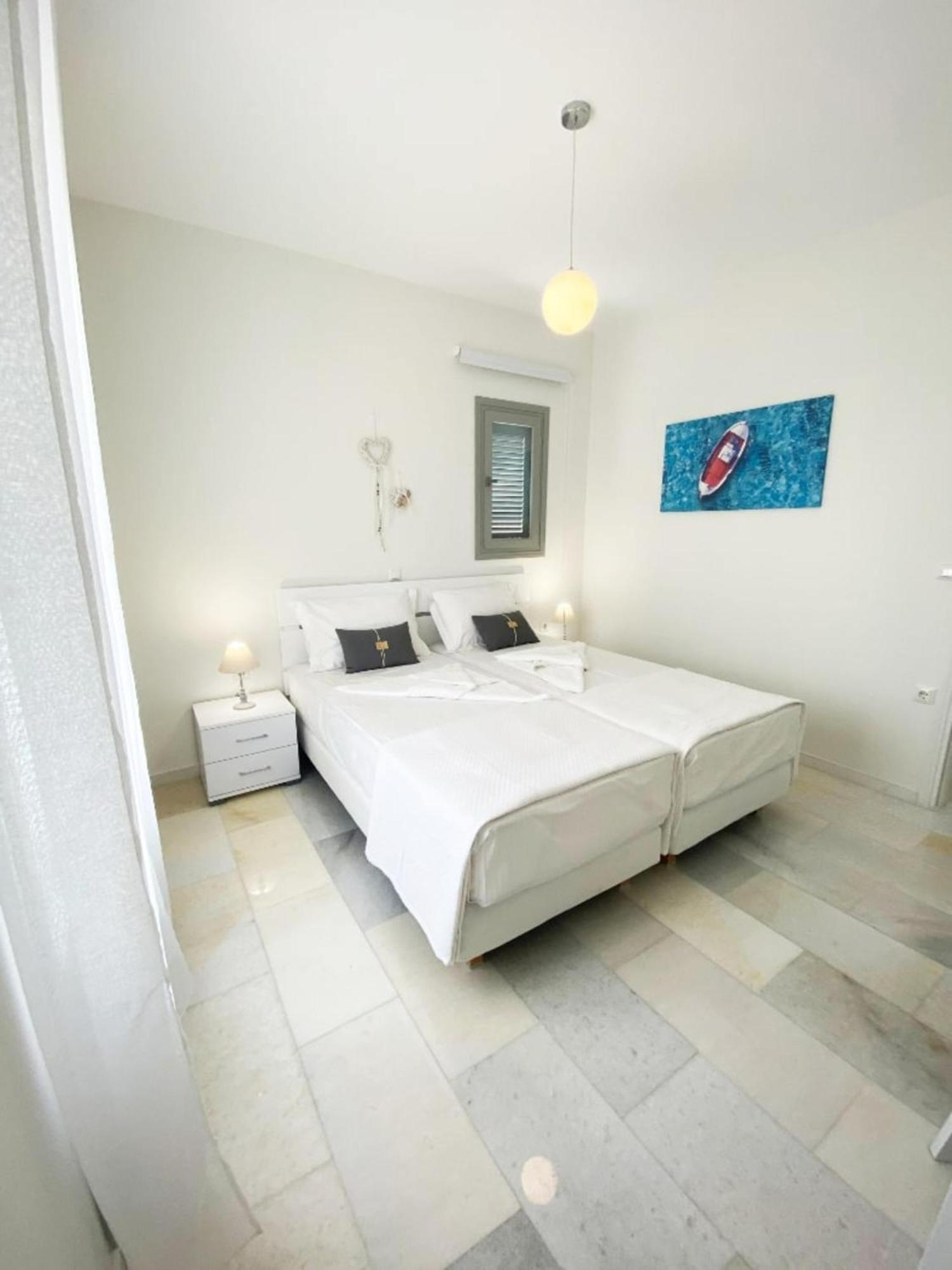 Heart Of Paros Apartments Eksteriør bilde