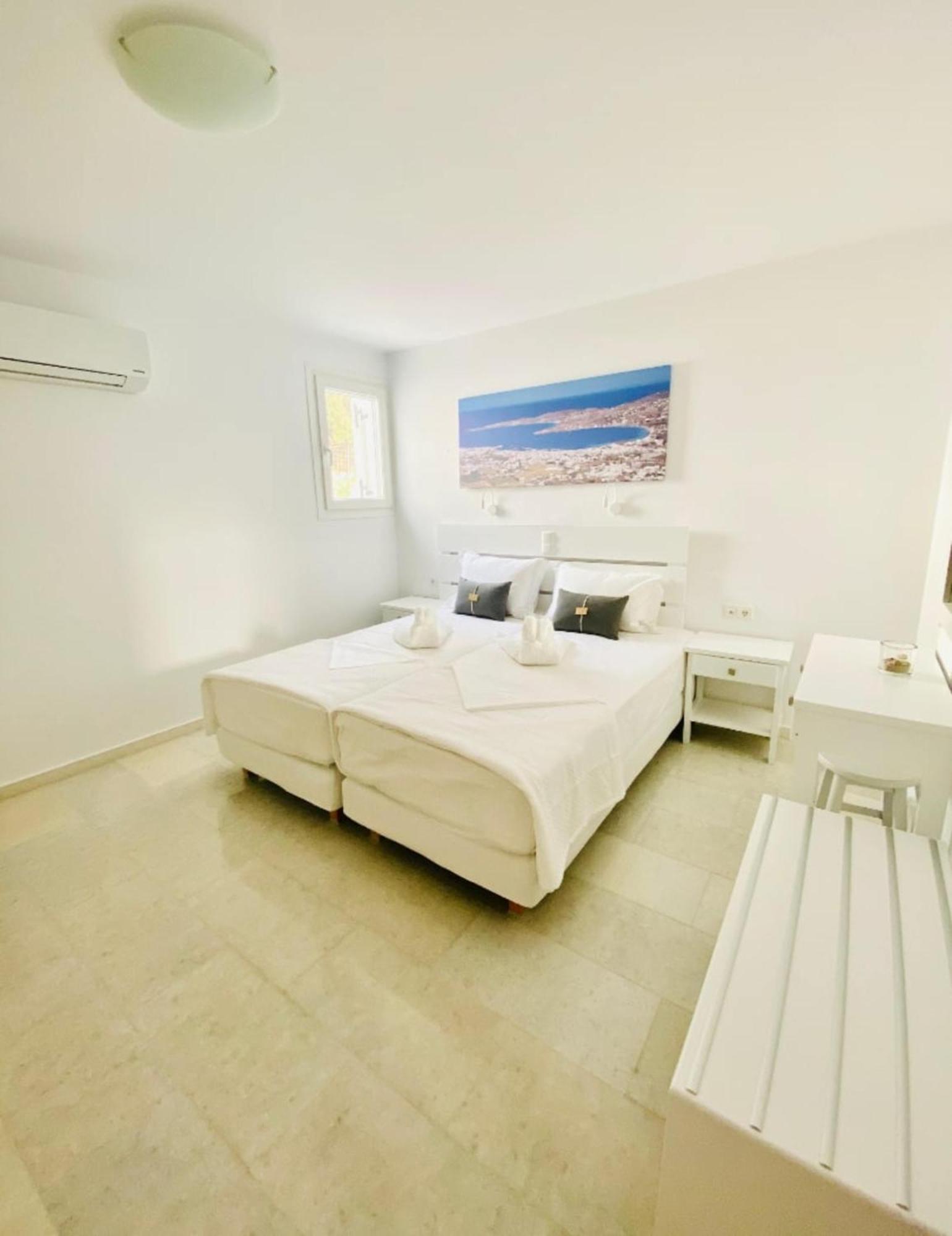 Heart Of Paros Apartments Eksteriør bilde