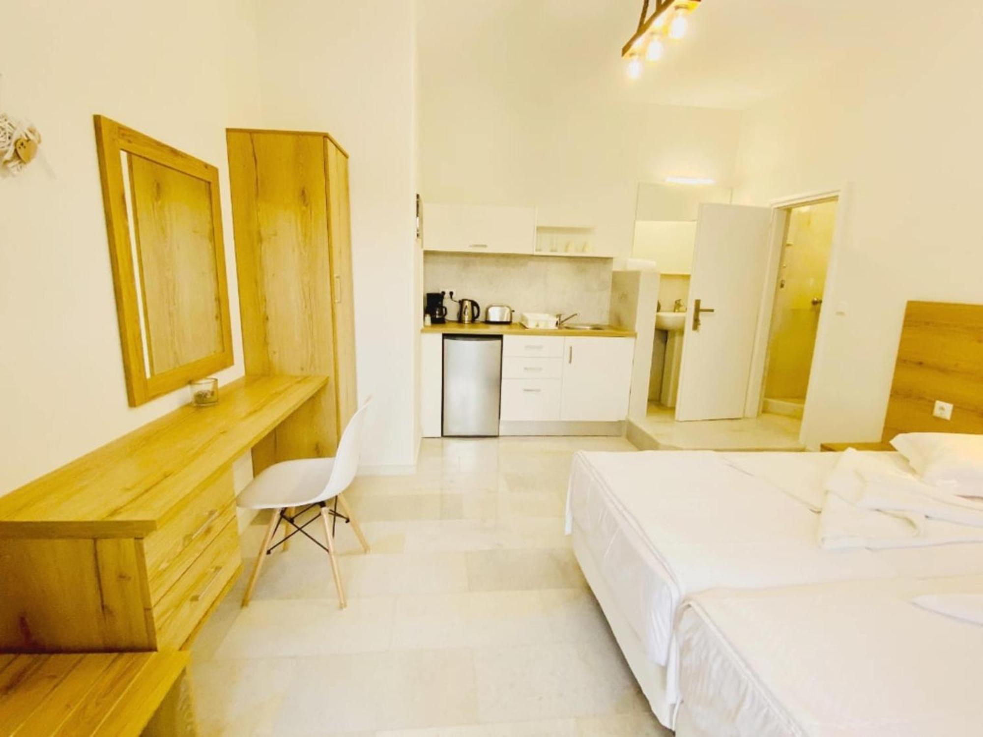Heart Of Paros Apartments Eksteriør bilde