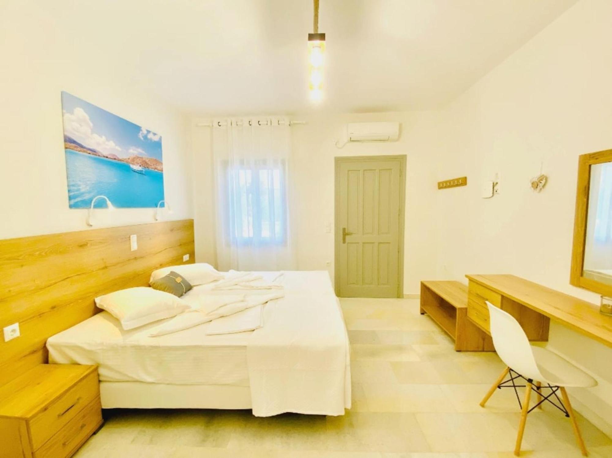 Heart Of Paros Apartments Eksteriør bilde