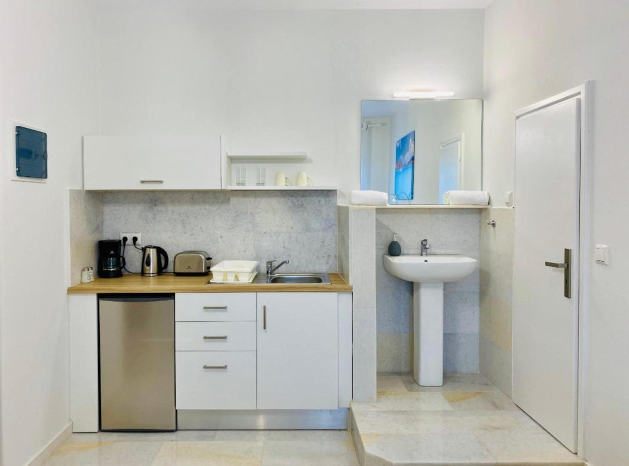Heart Of Paros Apartments Eksteriør bilde